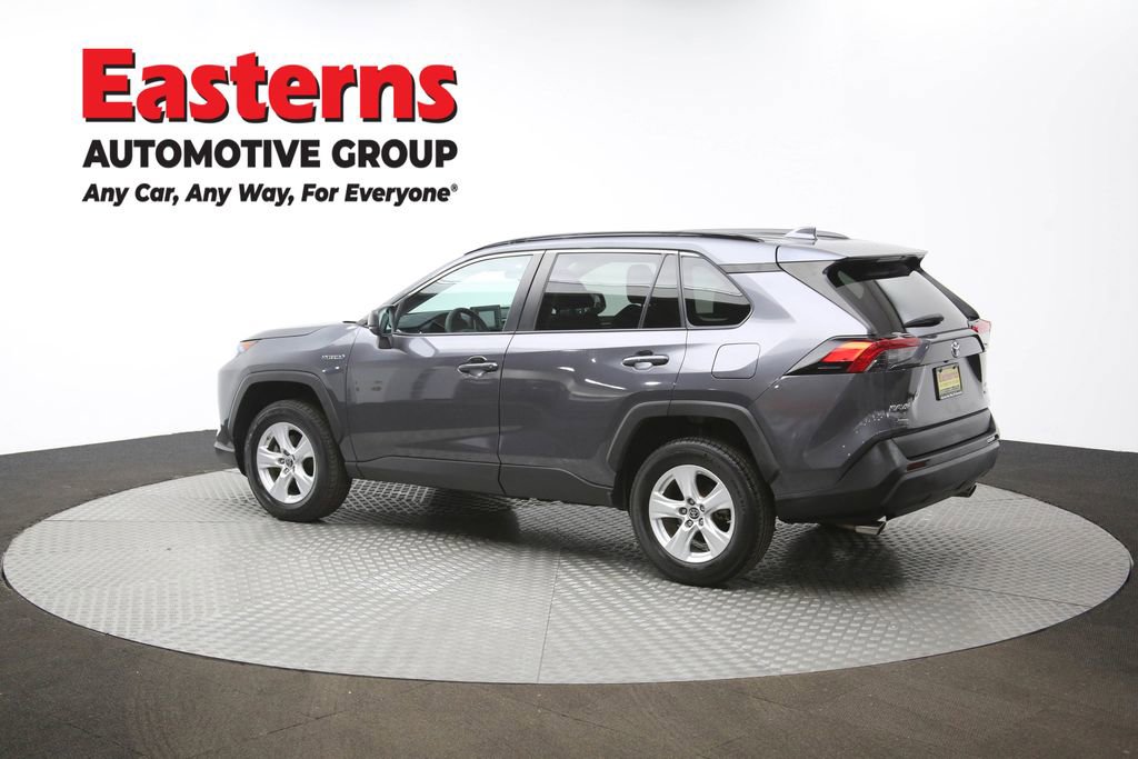 Used 2021 Toyota RAV4 LE image 62