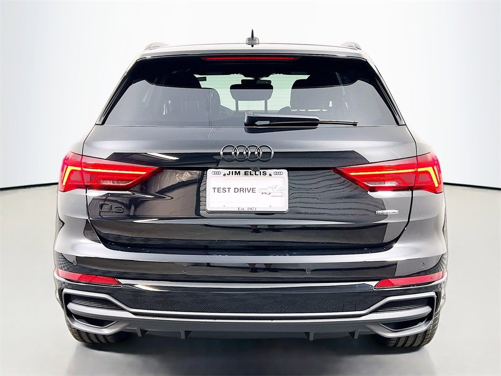 New 2025 Audi Q3 2.0T Premium Plus image 6