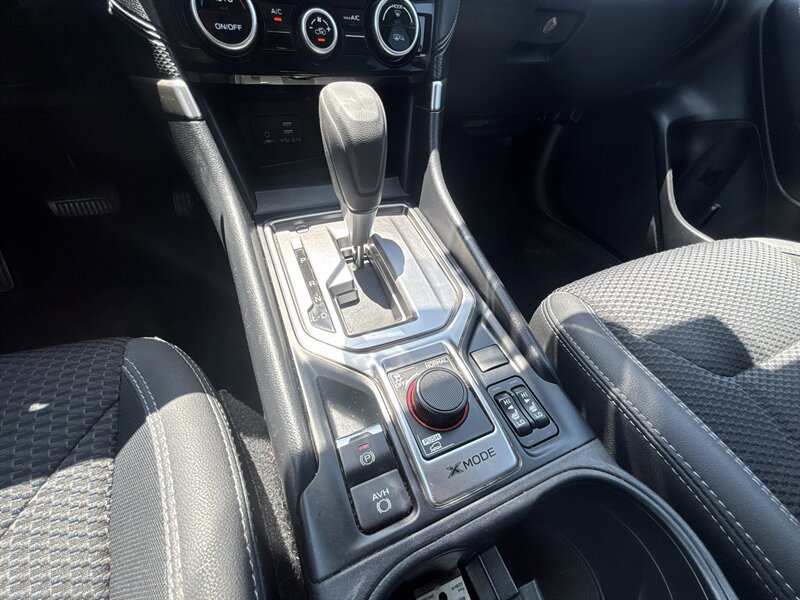 Used 2019 Subaru Forester Premium AWD/4WD image 28
