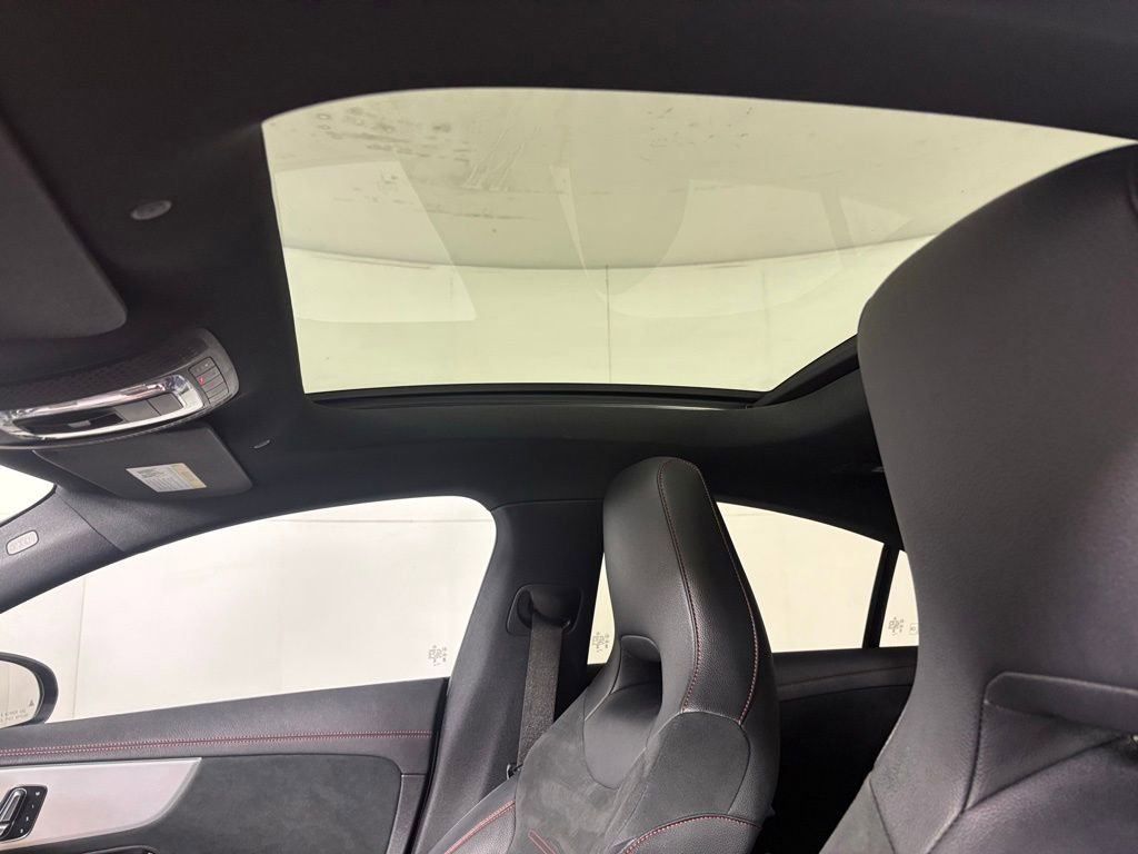 Used 2025 Mercedes-Benz CLA 250 image 37