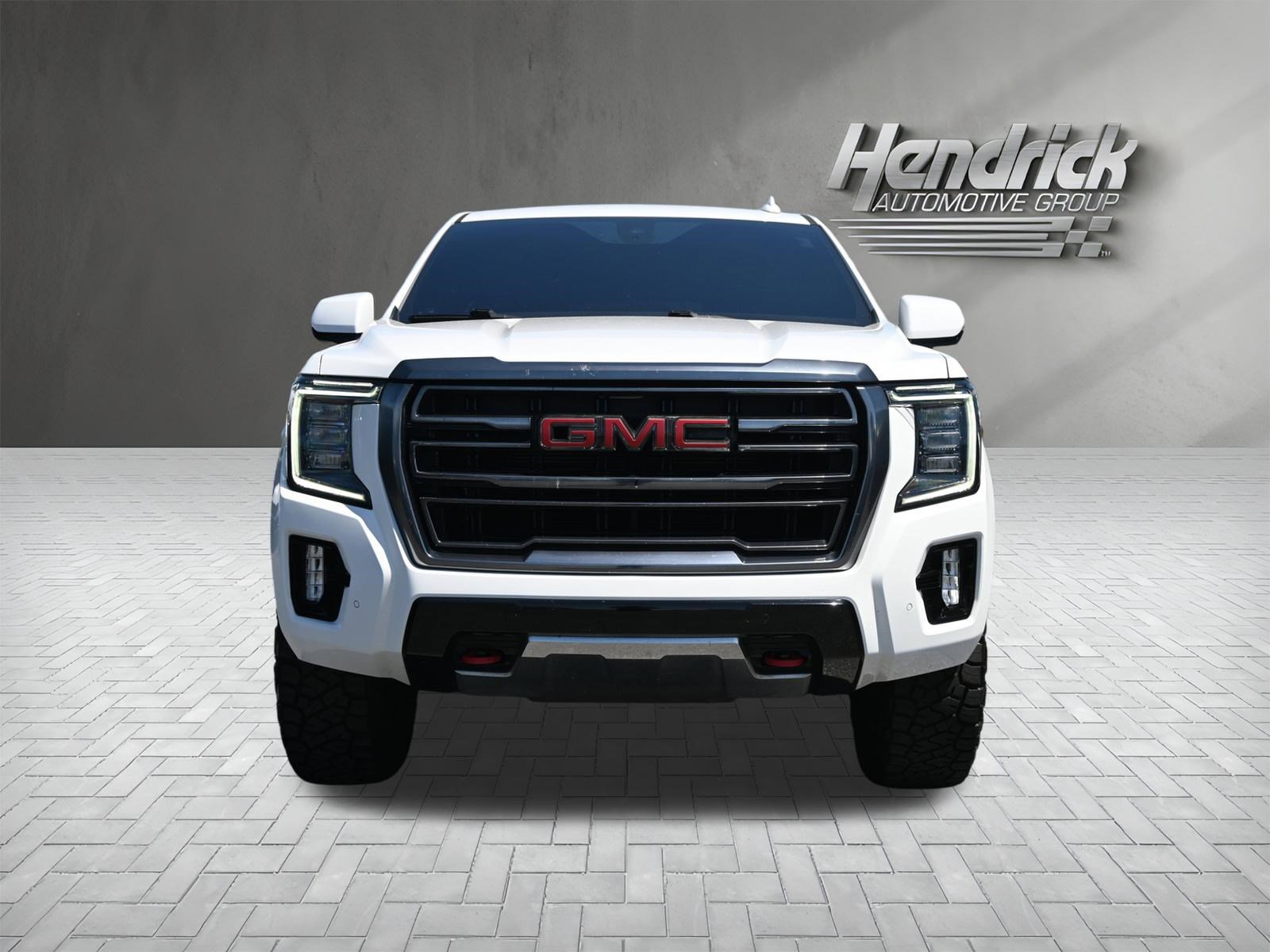 Used 2021 GMC Yukon XL AT4 w/ Rear Media and Nav Package AWD/4WD image 3