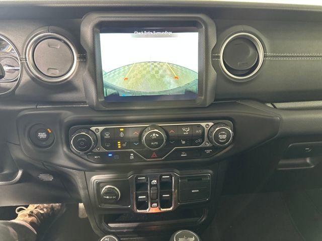 Used 2023 Jeep Wrangler Unlimited Sahara w/ Cold Weather Group image 22