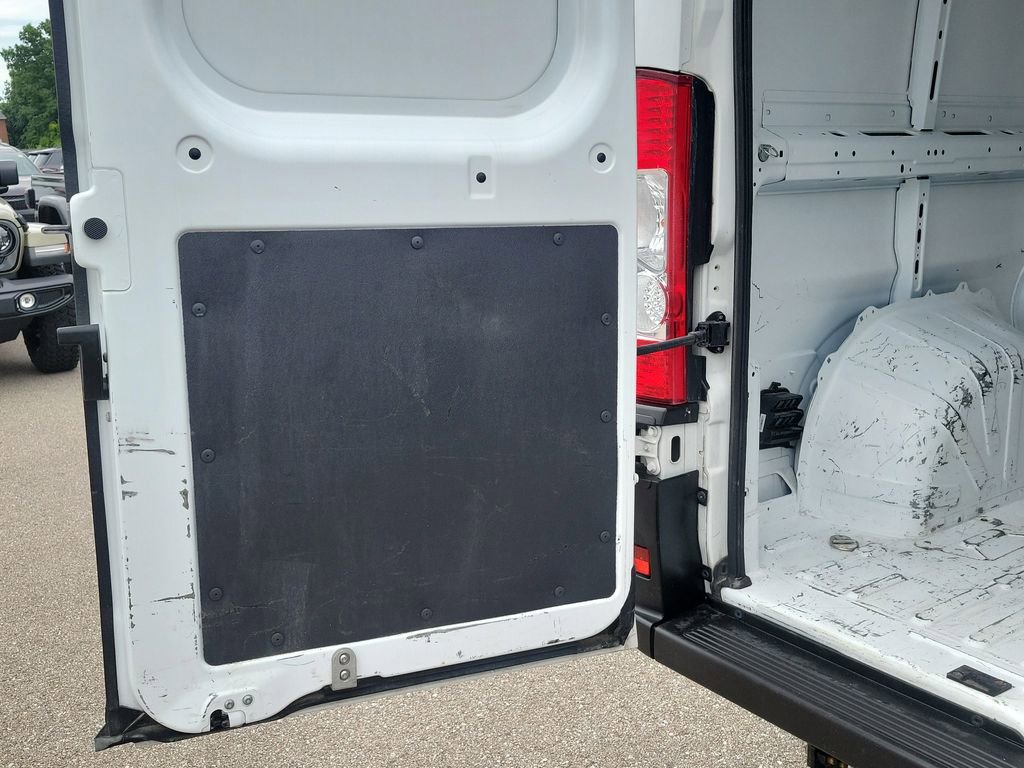 Used 2021 RAM ProMaster 2500 w/ Interior LED Lighting Group FWD image 7