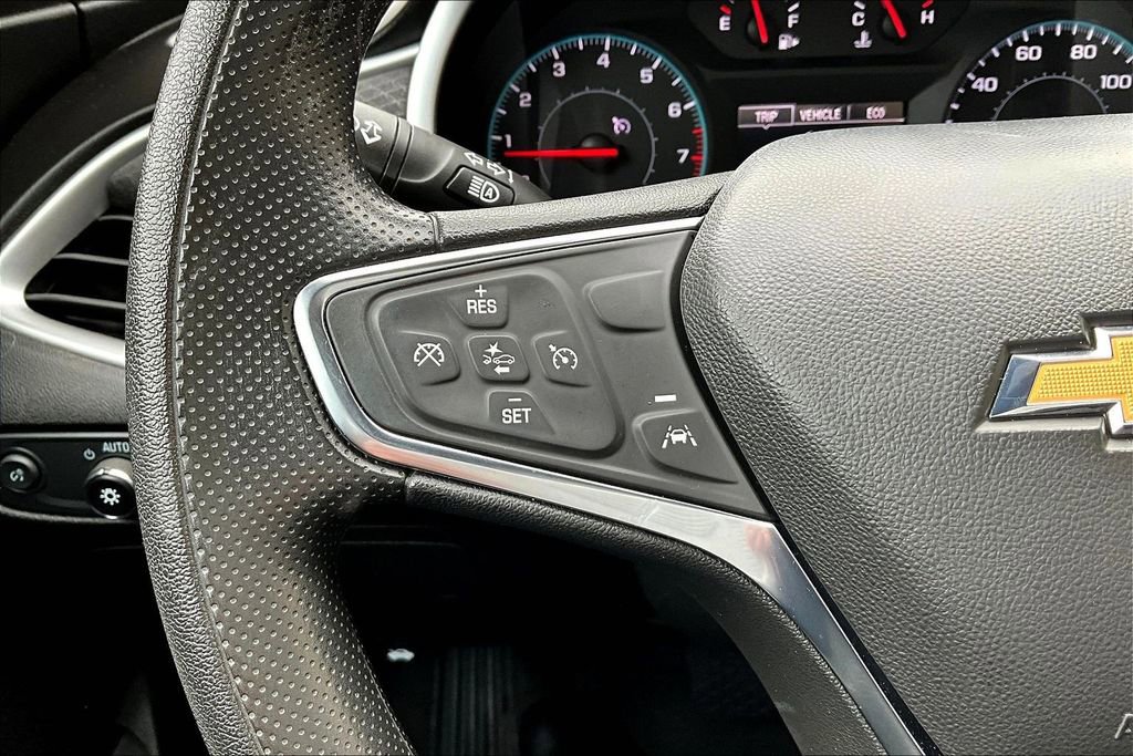 Used 2024 Chevrolet Malibu LT image 11