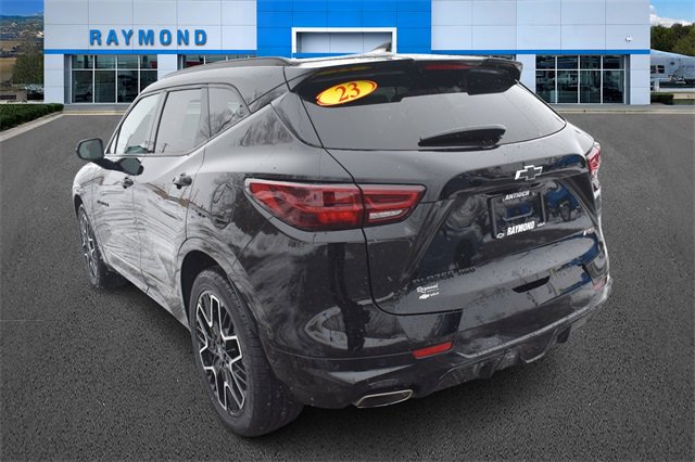 Certified 2023 Chevrolet Blazer RS w/ Driver Confidence II Package image 5