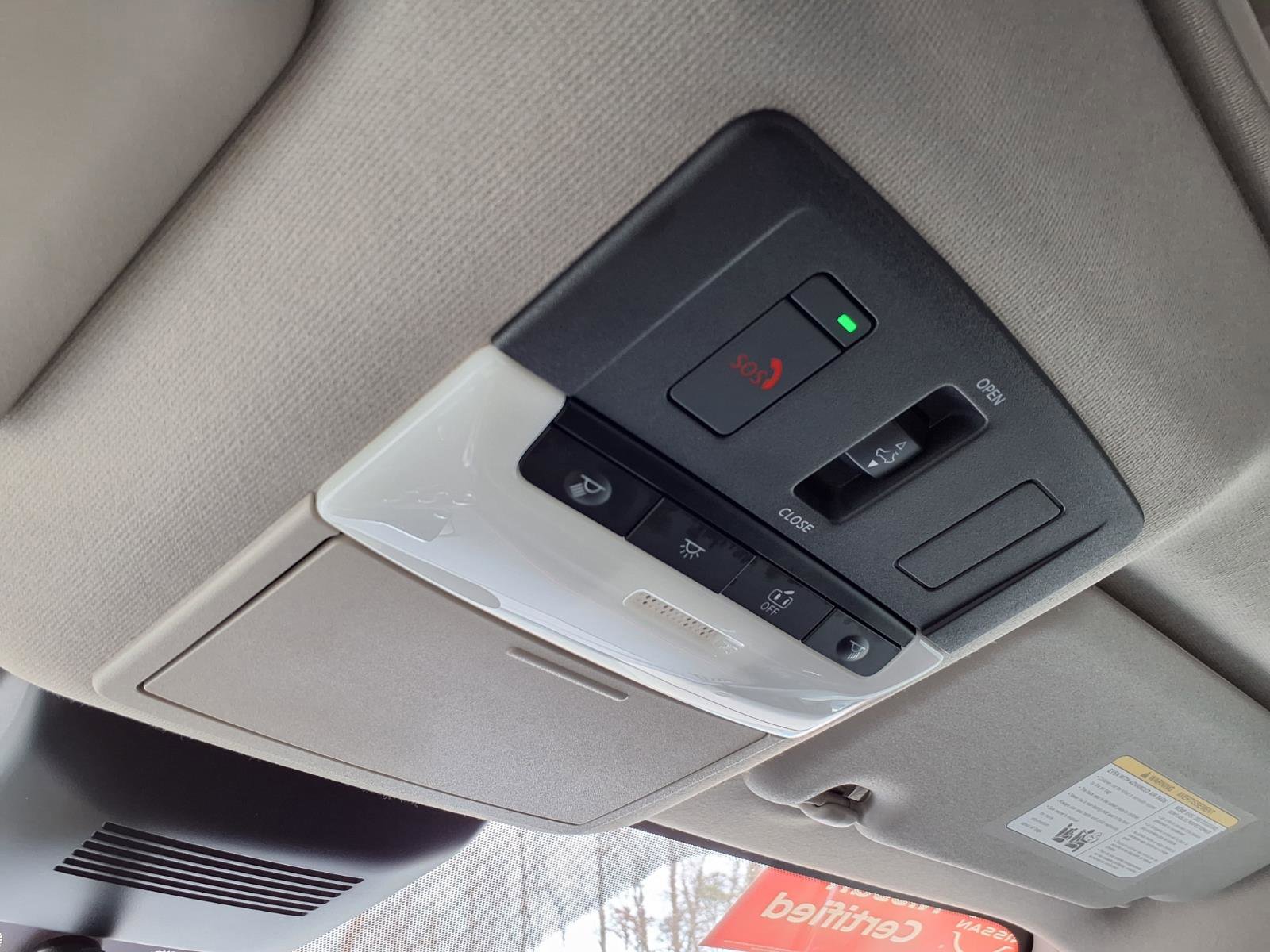 Certified 2025 Nissan Sentra SR w/ SR Premium Package image 22