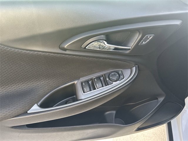 Used 2023 Chevrolet Malibu LT image 15