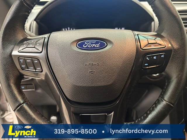 Used 2018 Ford Explorer XLT image 9