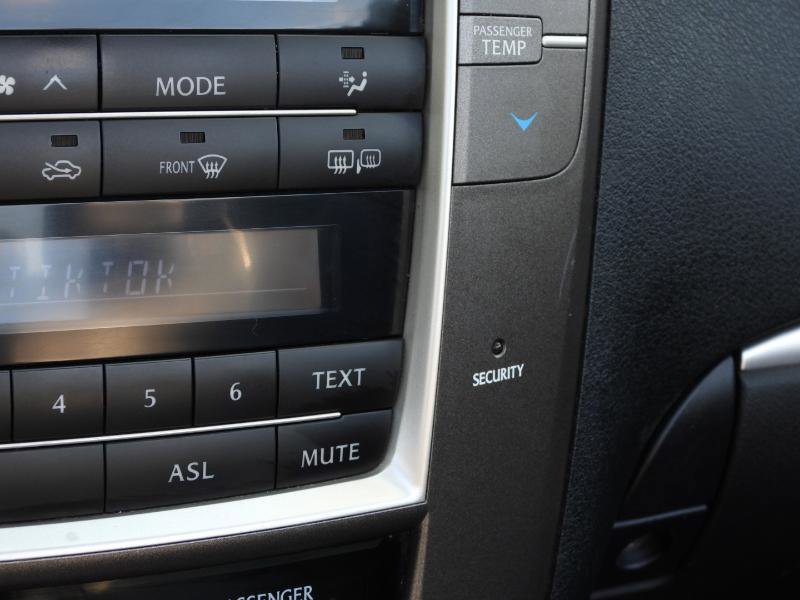 Used 2012 Lexus IS 250C w/ Luxury Pkg image 41