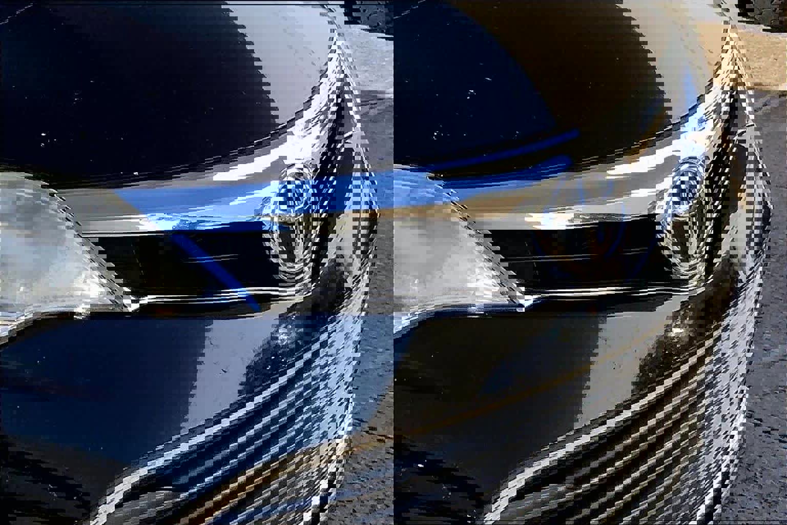 Used 2013 Toyota Avalon XLE image 26