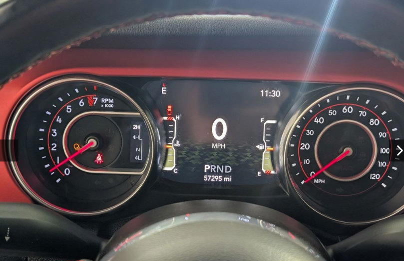 Used 2021 Jeep Gladiator Rubicon AWD/4WD image 10