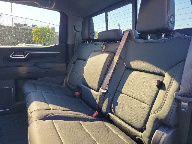 New 2026 GMC Sierra 1500 SLT w/ SLT Premium Plus Package AWD/4WD image 9