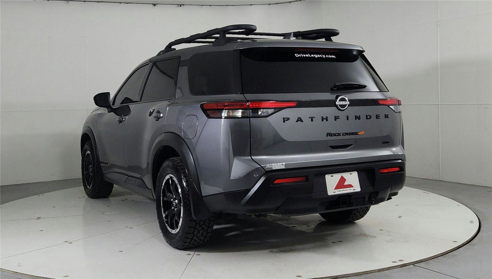 Used 2025 Nissan Pathfinder Rock Creek image 5