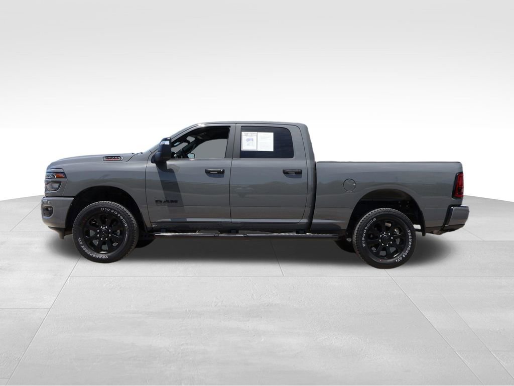 Used 2026 RAM 2500 Big Horn AWD/4WD image 2