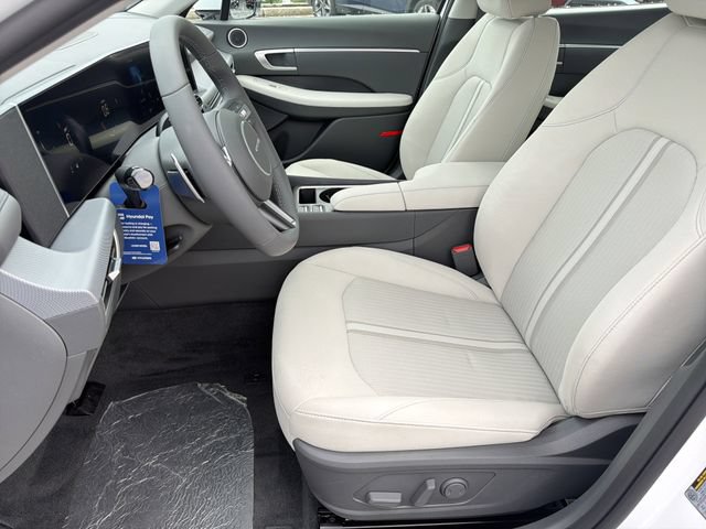 New 2026 Hyundai Sonata SEL FWD image 11