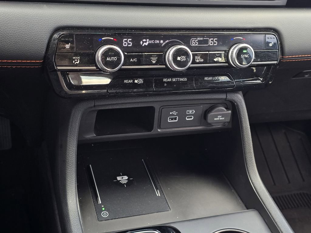 Used 2024 Honda Pilot TrailSport image 20