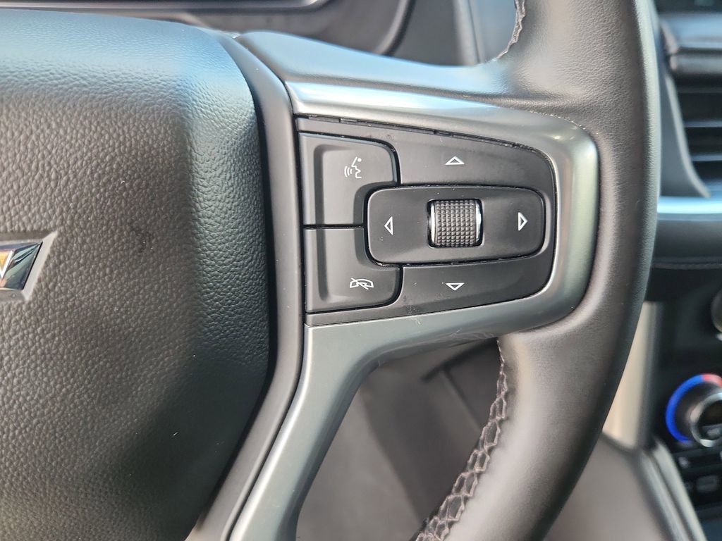 Used 2024 Chevrolet Suburban LT AWD/4WD image 22