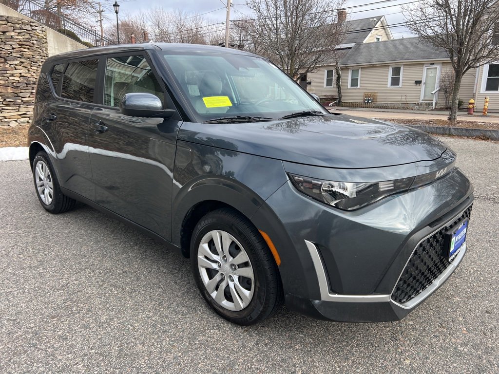 Certified 2023 Kia Soul LX image 7