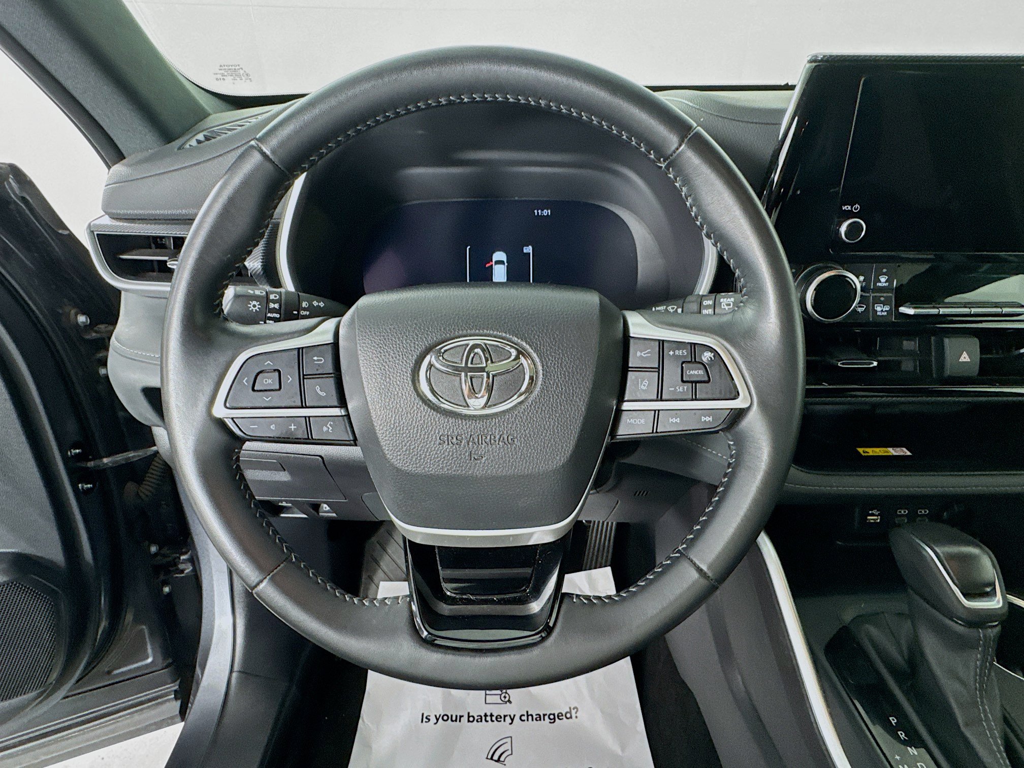 Certified 2025 Toyota Highlander XSE AWD/4WD image 11