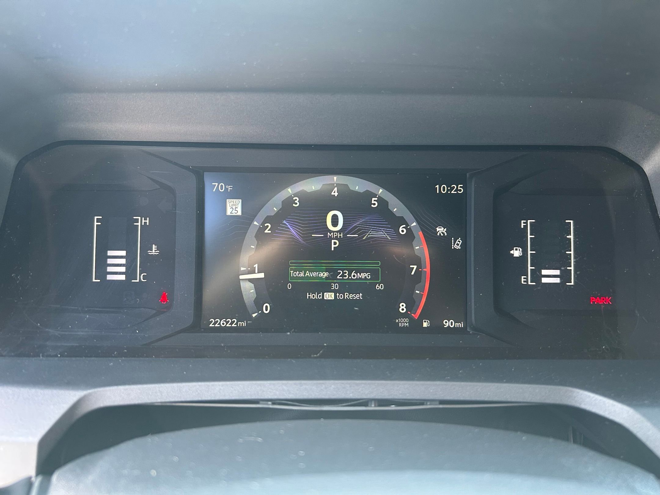 Used 2025 Toyota 4Runner SR5 AWD/4WD image 16