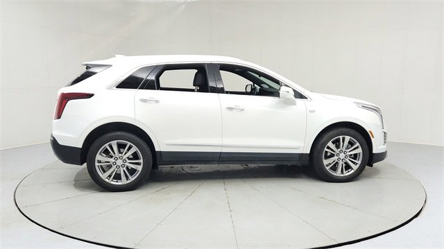 Certified 2024 Cadillac XT5 Premium Luxury w/ LPO, Floor Liner Package image 6