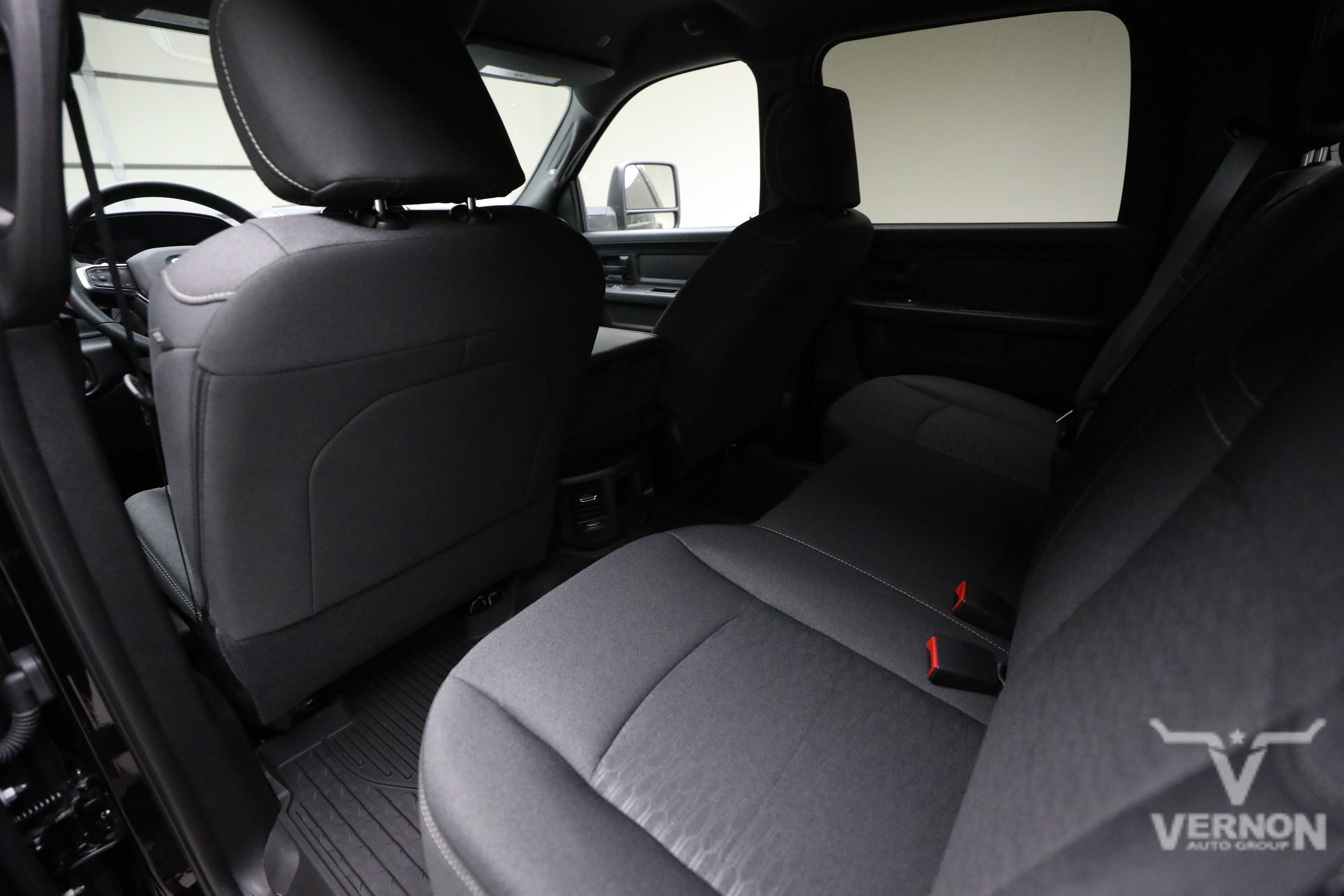 New 2026 RAM 3500 Tradesman AWD/4WD image 9