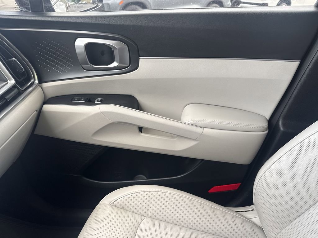 Used 2024 Kia Sorento S w/ Panoramic Sunroof Package AWD/4WD image 26