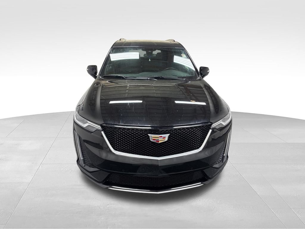 Used 2024 Cadillac XT6 Sport w/ LPO, Floor Liner Package AWD/4WD image 3