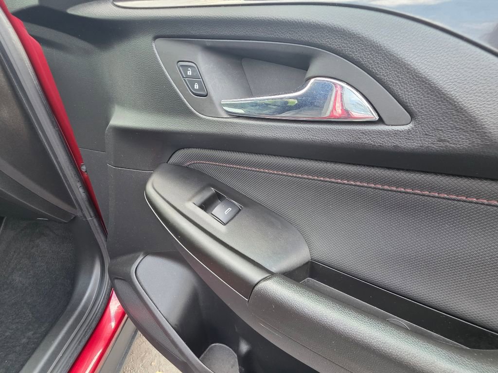 Used 2022 Chevrolet TrailBlazer RS image 41