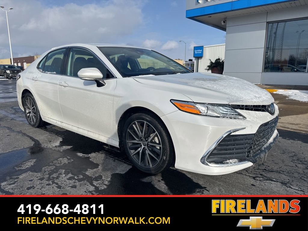 Used 2023 Toyota Camry XLE