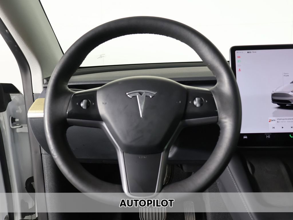 Used 2023 Tesla Model Y Long Range image 3