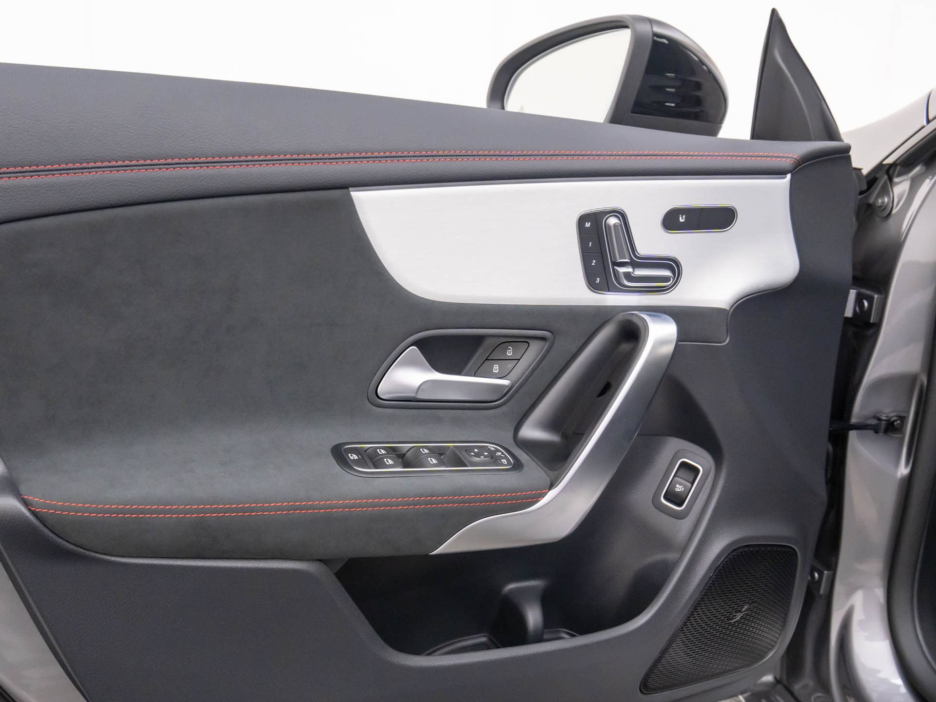 New 2026 Mercedes-Benz CLA 250 4MATIC image 14