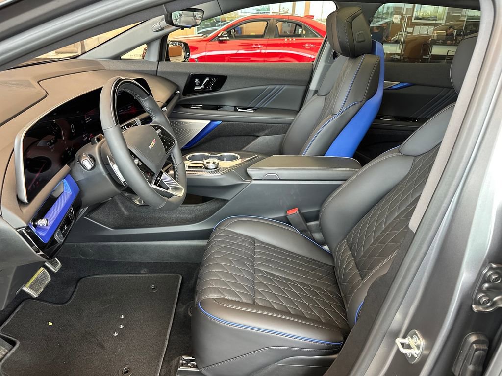 New 2026 Cadillac Optiq V AWD/4WD image 15