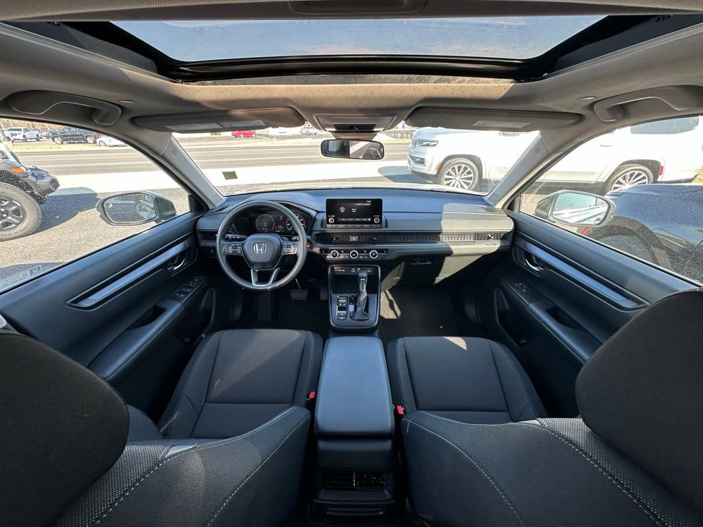 Used 2024 Honda CR-V EX image 10