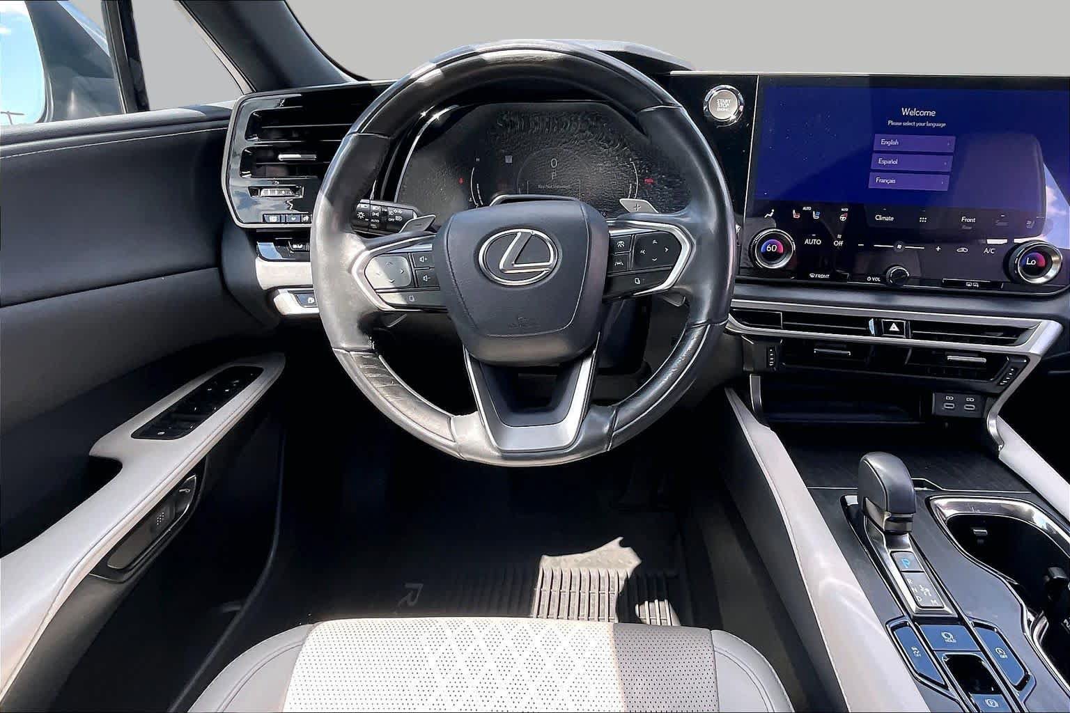 Used 2023 Lexus RX 350 Premium Plus w/ Accessory Package (Z1) FWD image 5