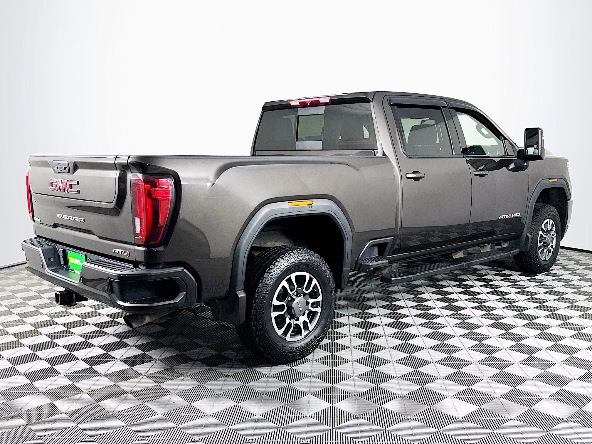 Used 2021 GMC Sierra 2500 AT4 w/ AT4 Preferred Package image 10
