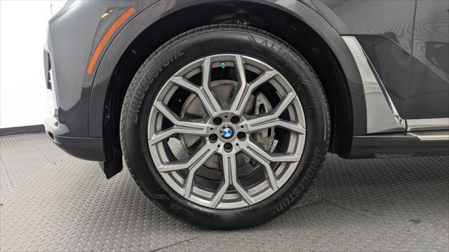 Used 2021 BMW X7 xDrive40i w/ Premium Package AWD/4WD image 30