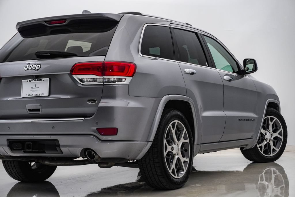 Used 2019 Jeep Grand Cherokee Overland AWD/4WD image 10