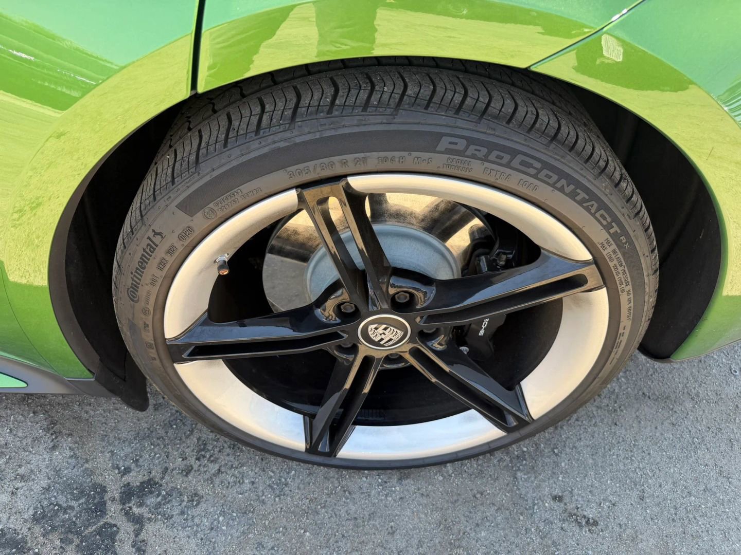 Used 2020 Porsche Taycan 4S image 44