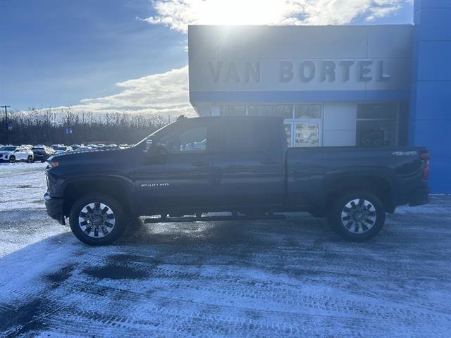 Certified 2022 Chevrolet Silverado 2500 Custom w/ Gooseneck/5TH Wheel Package image 2