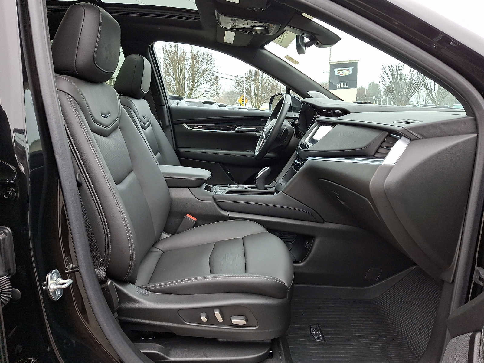 Certified 2024 Cadillac XT5 Premium Luxury w/ LPO, Floor Liner Package image 20