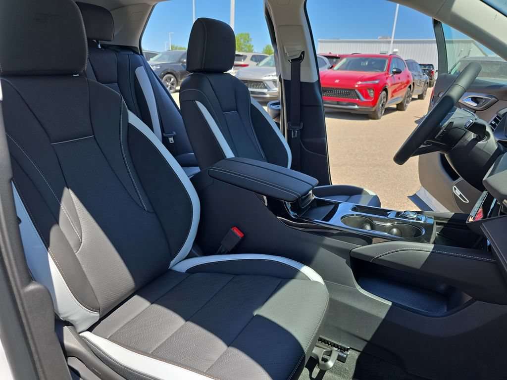 New 2026 Buick Envision Sport Touring AWD/4WD image 10