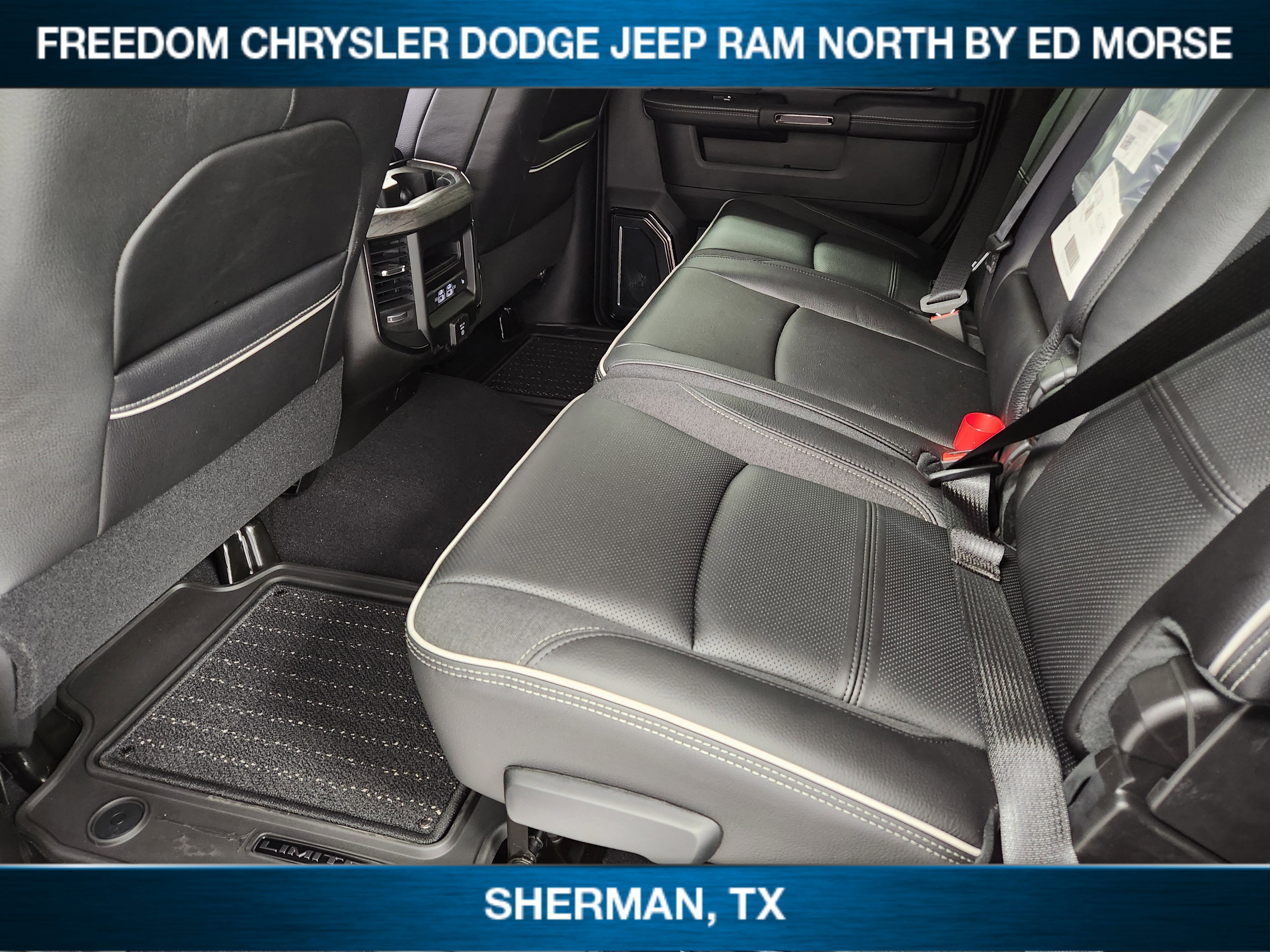 New 2026 RAM 2500 Limited AWD/4WD image 22