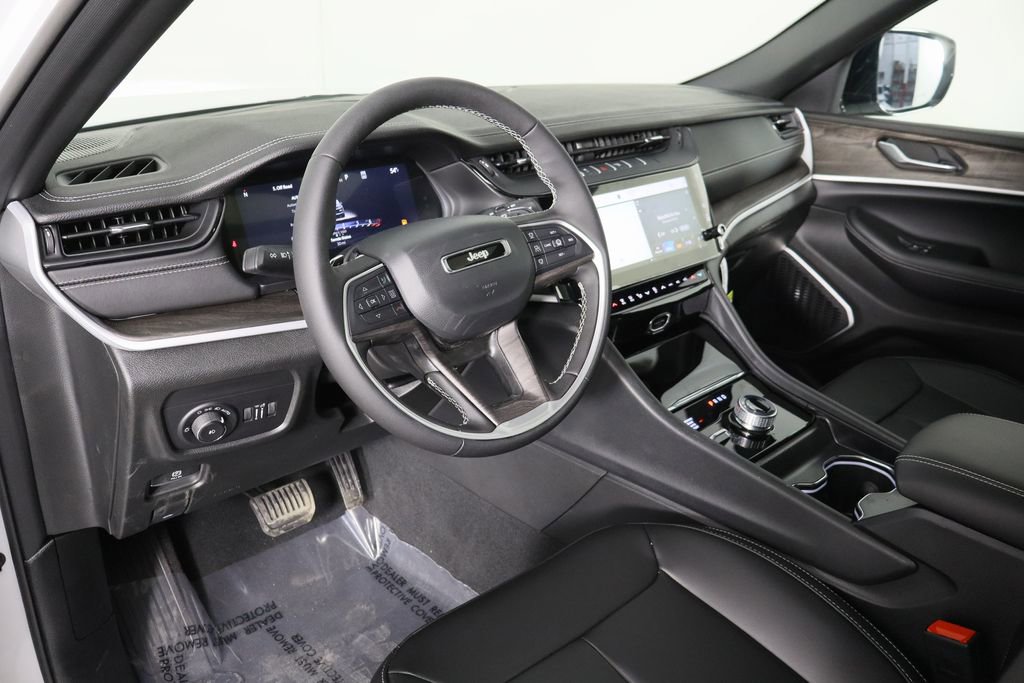 New 2026 Jeep Grand Cherokee Limited image 29