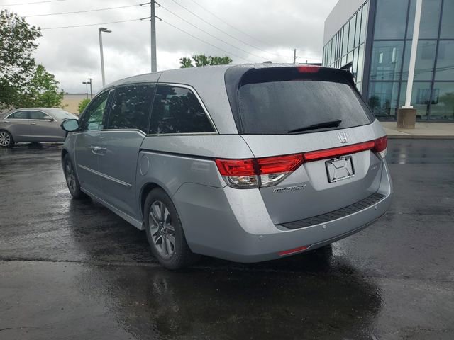 Used 2016 Honda Odyssey Touring Elite image 3
