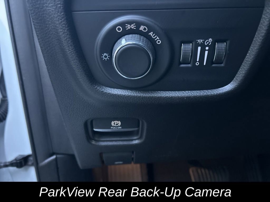 Used 2022 Jeep Grand Cherokee L Laredo w/ Luxury Tech Group I image 19