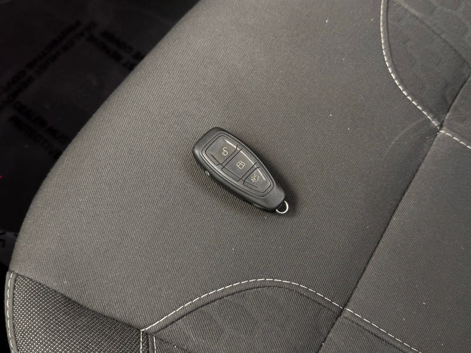 Used 2016 Ford Fiesta ST FWD image 40