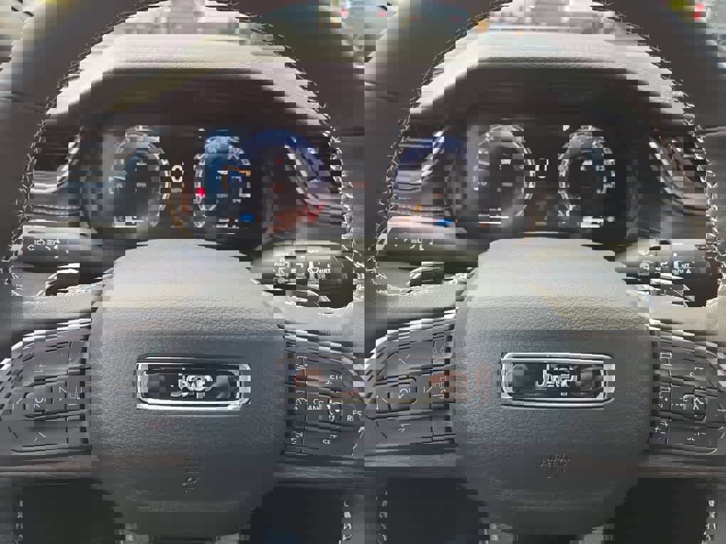 New 2025 Jeep Grand Cherokee Limited w/ MOPAR Finishing Package image 19