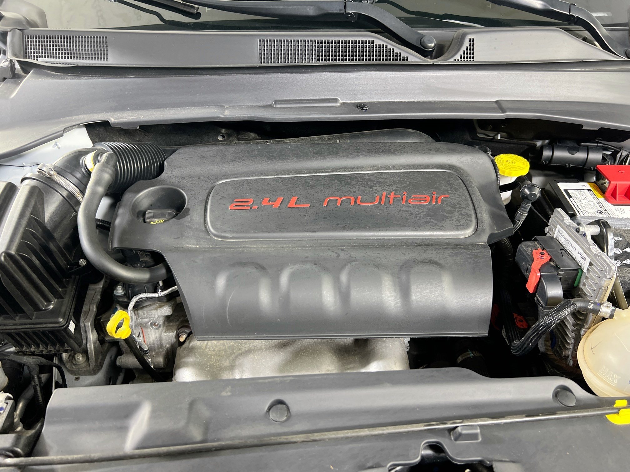 Used 2022 Jeep Compass Latitude w/ Sun and Sound Group AWD/4WD image 29