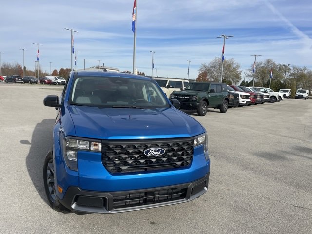 New 2025 Ford Maverick XLT w/ Equipment Group 301A image 3